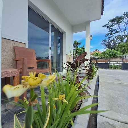 Robiu Bed & Breakfast Banyuwangi  Exteriér fotografie