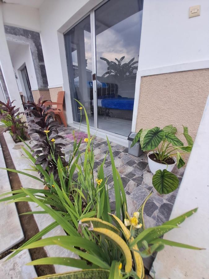 Robiu Bed & Breakfast Banyuwangi  Exteriér fotografie