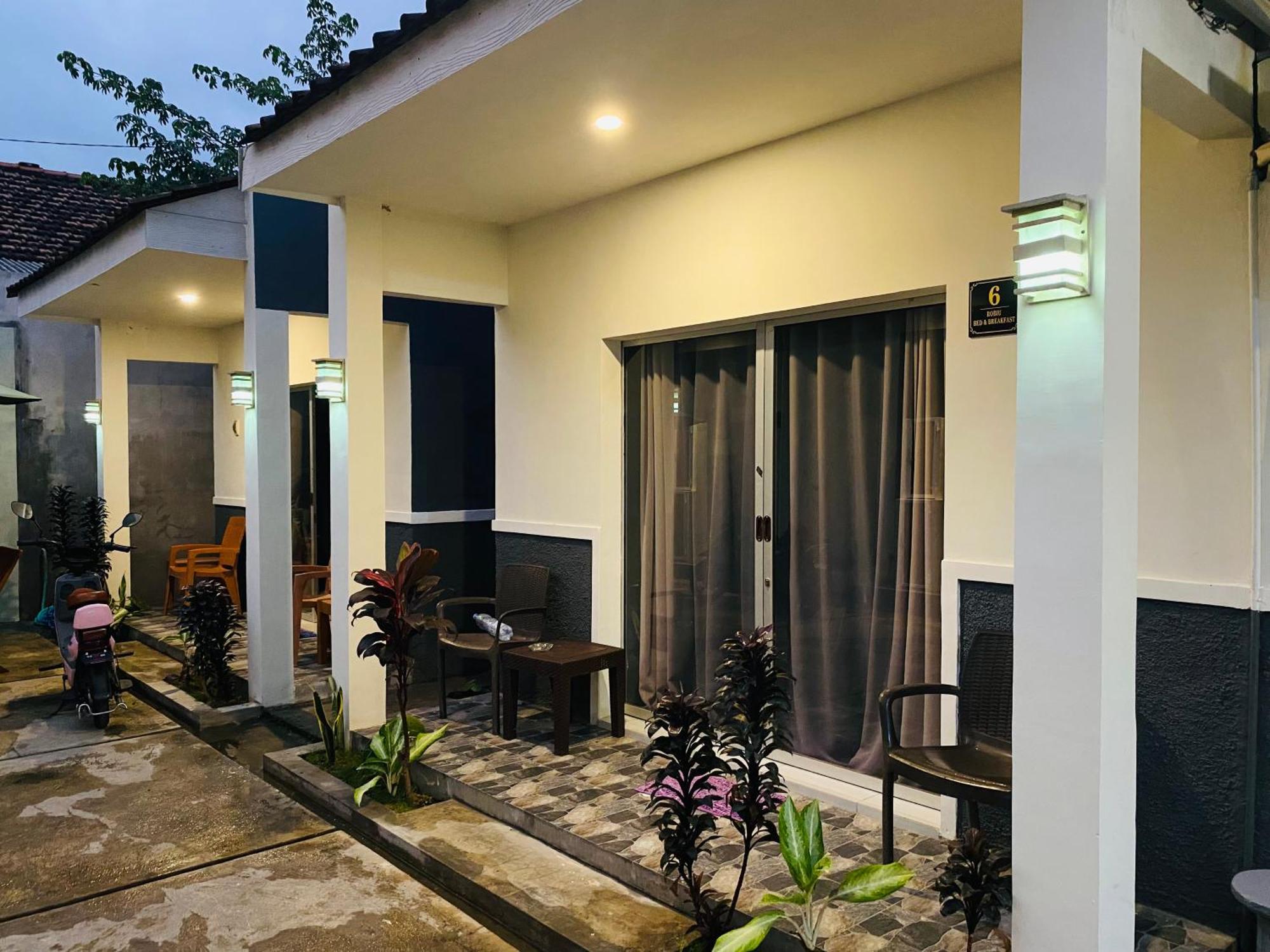Robiu Bed & Breakfast Banyuwangi  Exteriér fotografie