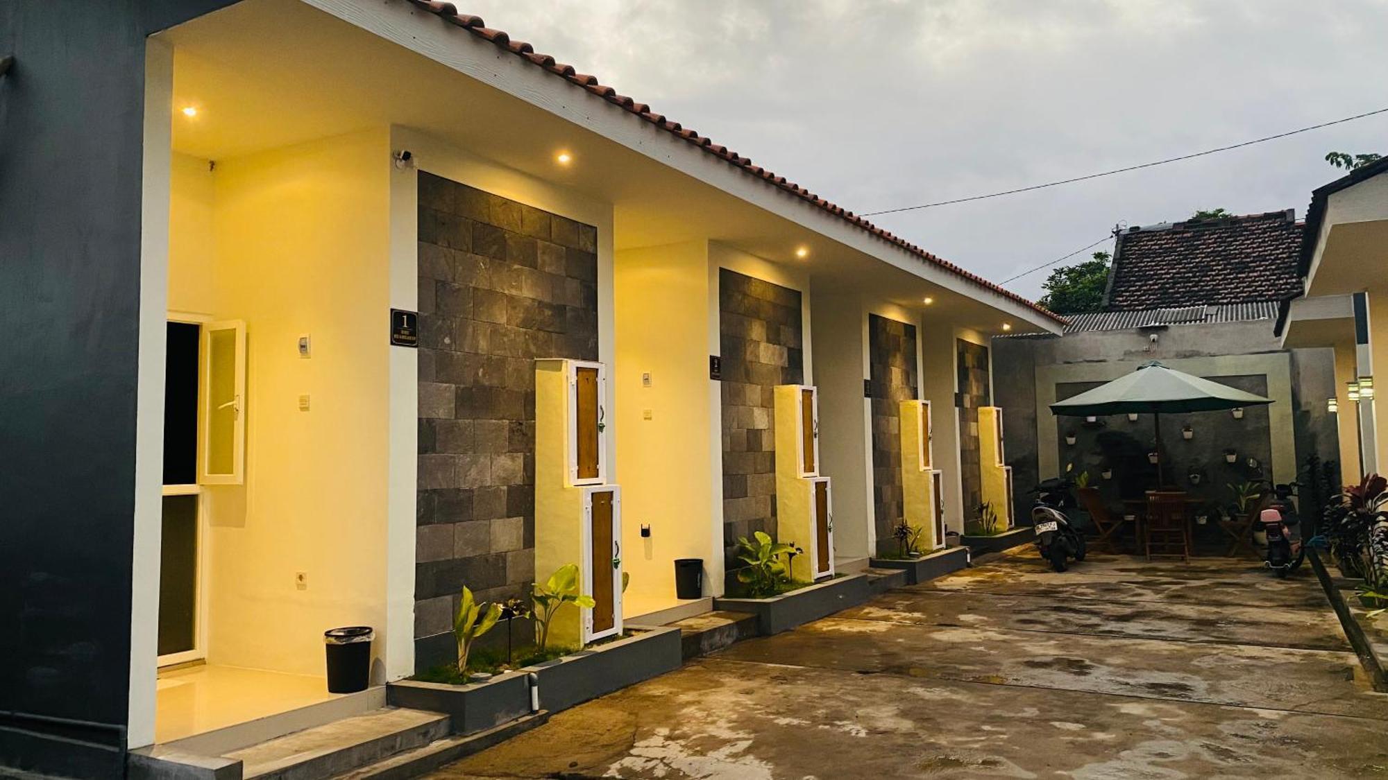 Robiu Bed & Breakfast Banyuwangi  Exteriér fotografie