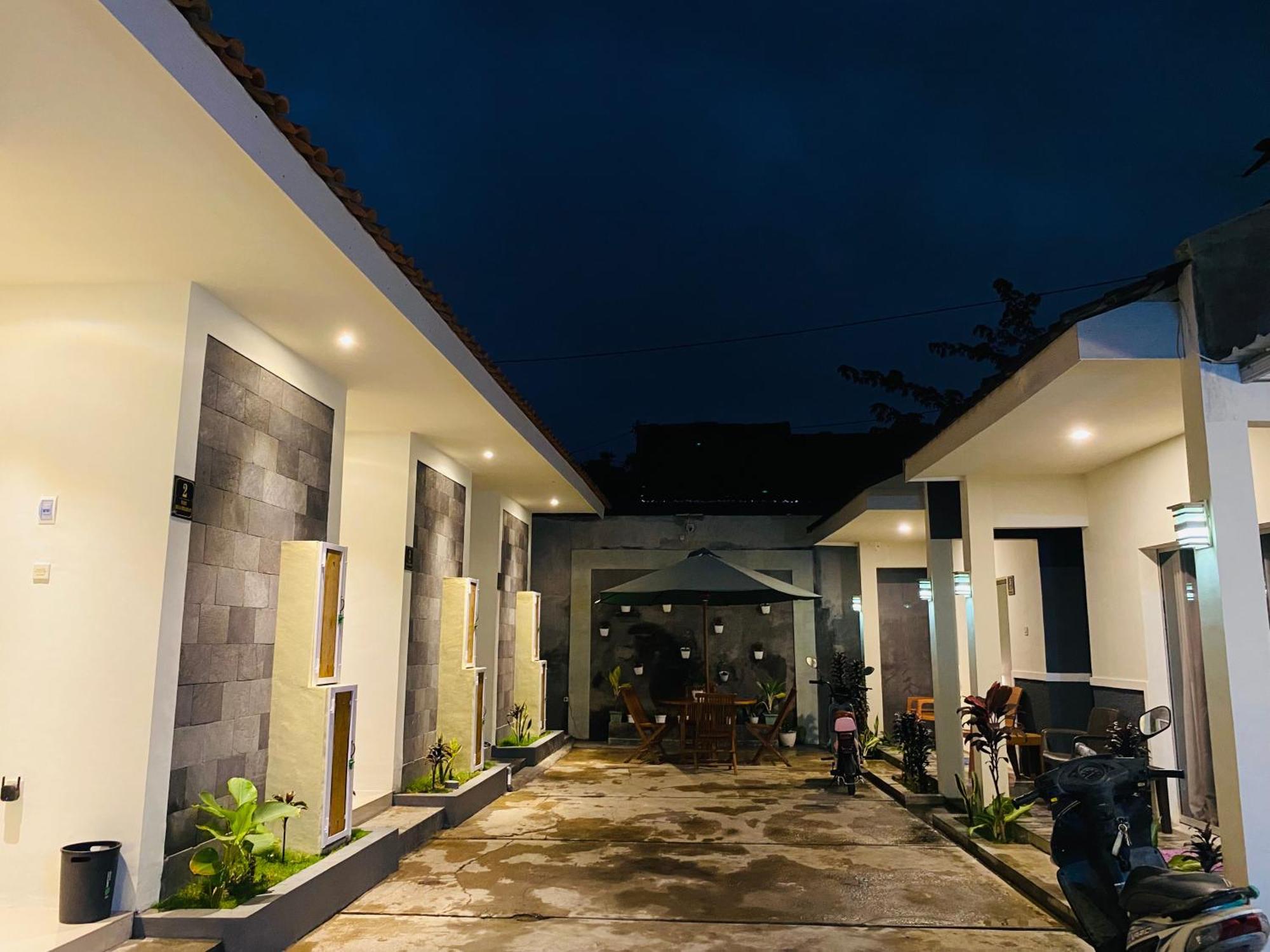 Robiu Bed & Breakfast Banyuwangi  Exteriér fotografie